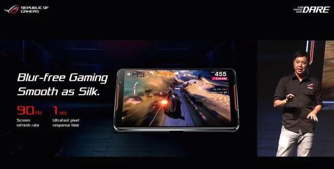 ROG Phone正式發(fā)布：AeroActive冷卻器AirTrigger完勝紅魔(圖5)