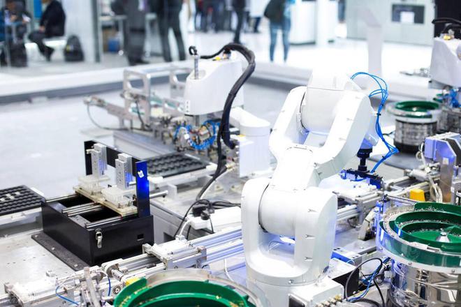 數(shù)控機(jī)床回轉(zhuǎn)工作臺 YRT950轉(zhuǎn)臺軸承國揚精機(jī)引領(lǐng)行業(yè)技術(shù)革新(圖3)